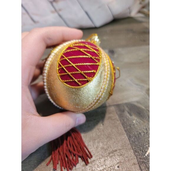 Satin AS IS gold red tassel ball ornament Xmas - Picture 3 of 9